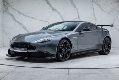 Aston Martin Vantage GT8 