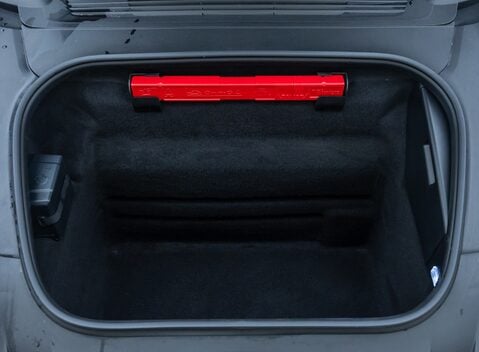 Porsche 911 Carrera (992.2) 41