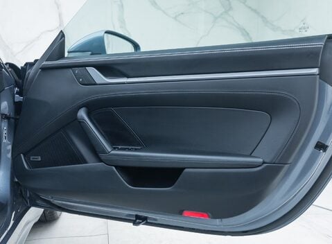 Porsche 911 Carrera (992.2) 26