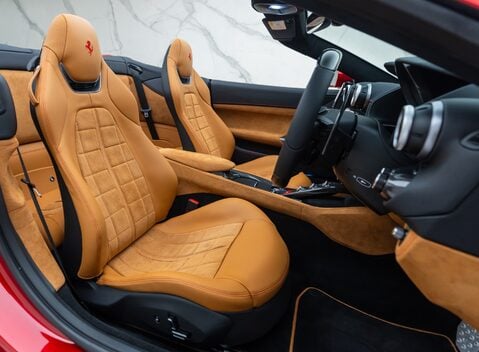 Ferrari Portofino M 17