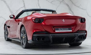 Ferrari Portofino M 13