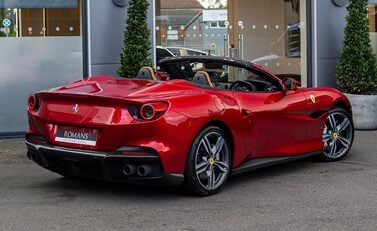 Ferrari Portofino M 4