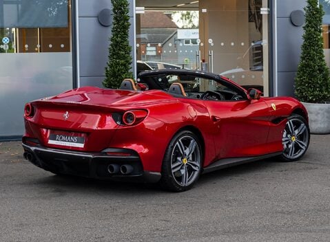 Ferrari Portofino M 4