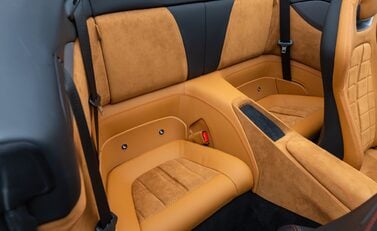 Ferrari Portofino M 19