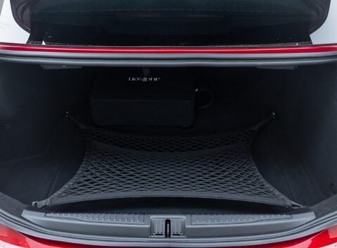 Alfa Romeo Giulia QUADRIFOGLIO 43