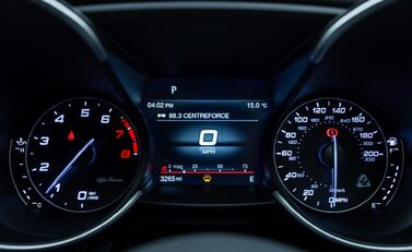 Alfa Romeo Giulia QUADRIFOGLIO 22