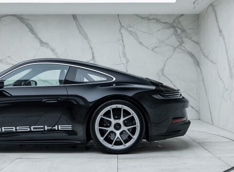 Porsche 911 S/T 49