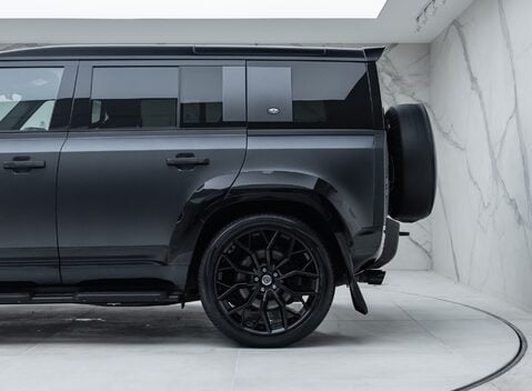 Land Rover Defender 110 V8 CARPATHIAN EDITION Urban 44