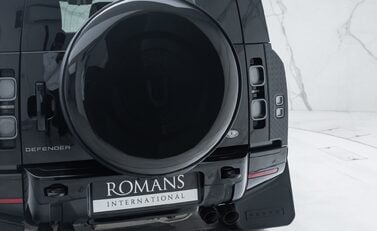 Land Rover Defender 110 V8 CARPATHIAN EDITION Urban 33