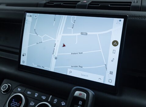 Land Rover Defender 110 V8 CARPATHIAN EDITION Urban 23