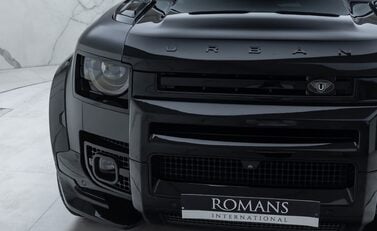 Land Rover Defender 110 V8 CARPATHIAN EDITION Urban 32