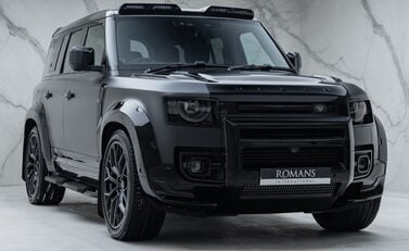 Land Rover Defender 110 V8 CARPATHIAN EDITION Urban 9