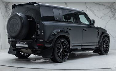 Land Rover Defender 110 V8 CARPATHIAN EDITION Urban 6