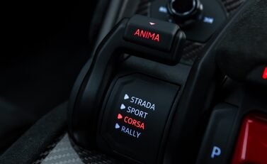 Lamborghini Urus PERFORMANTE 29