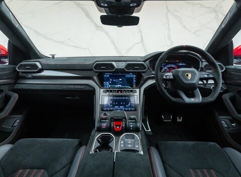 Lamborghini Urus PERFORMANTE 22