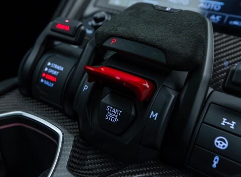 Lamborghini Urus PERFORMANTE 28