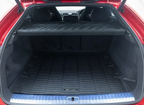 Lamborghini Urus PERFORMANTE 53