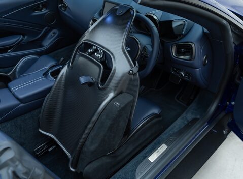 Aston Martin V12 Vantage ROADSTER 20