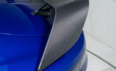 Aston Martin V12 Vantage ROADSTER 44