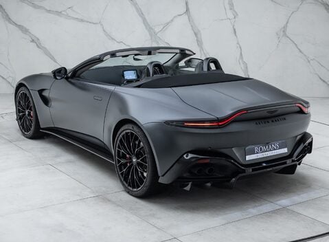 Aston Martin V8 Vantage ROADSTER 15