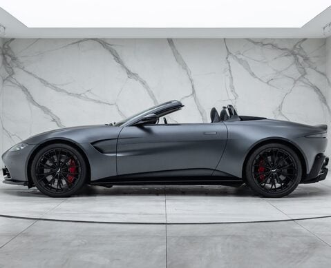 Aston Martin V8 Vantage ROADSTER