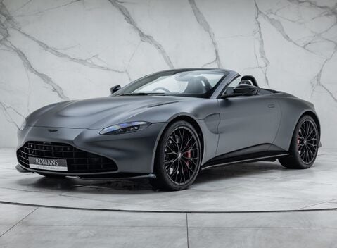 Aston Martin V8 Vantage ROADSTER 1
