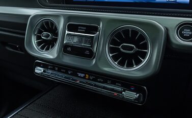 Mercedes-Benz G Class AMG G 63 MAGNO EDITION 26