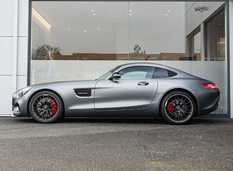 Mercedes-Benz Amg GT S PREMIUM 3