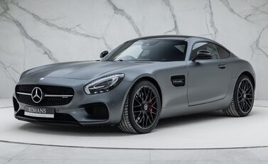 Mercedes-Benz Amg GT S PREMIUM 1