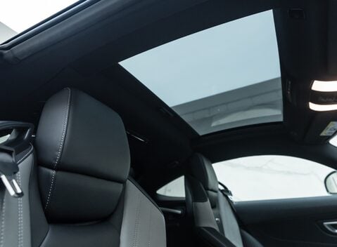 Mercedes-Benz Amg GT S PREMIUM 16