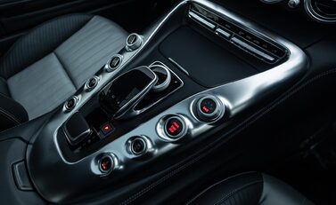 Mercedes-Benz Amg GT S PREMIUM 22