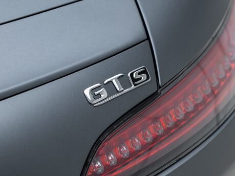 Mercedes-Benz Amg GT S PREMIUM