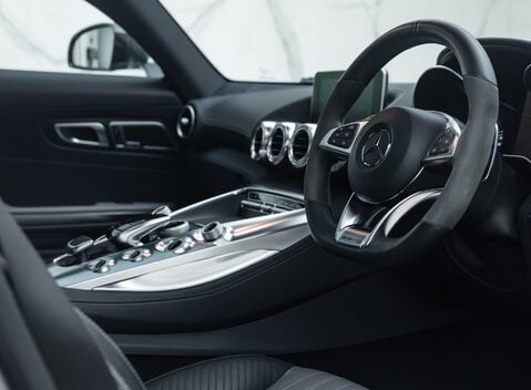 Mercedes-Benz Amg GT S PREMIUM 13