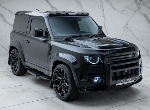 Land Rover Defender 90 D350 X-DYNAMIC HSE HARD TOP URBAN 11