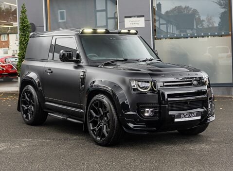 Land Rover Defender 90 D350 X-DYNAMIC HSE HARD TOP URBAN 2