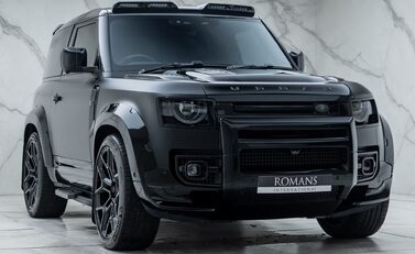 Land Rover Defender 90 D350 X-DYNAMIC HSE HARD TOP URBAN 9