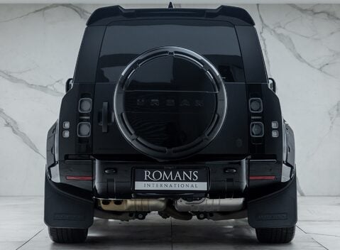Land Rover Defender 90 D350 X-DYNAMIC HSE HARD TOP URBAN 8