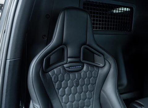 Land Rover Defender 90 D350 X-DYNAMIC HSE HARD TOP URBAN 15