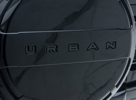 Land Rover Defender 90 D350 X-DYNAMIC HSE HARD TOP URBAN 37