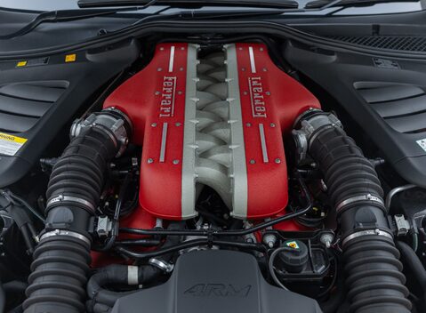 Ferrari GTC4 Lusso V12 TAILOR MADE 59