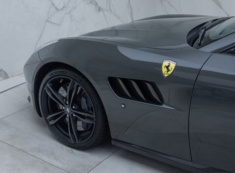 Ferrari GTC4 Lusso V12 TAILOR MADE 46