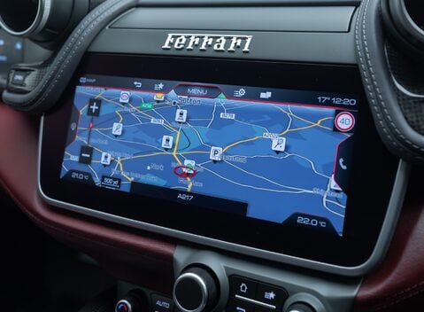 Ferrari GTC4 Lusso V12 TAILOR MADE 28