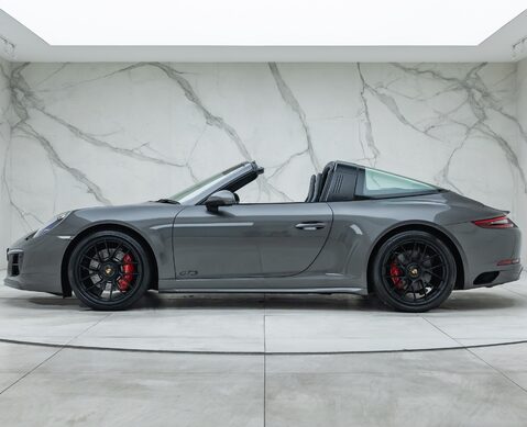 Porsche 911 Targa 4 GTS (991.2)