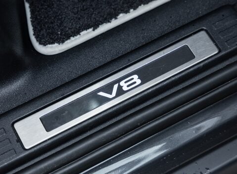 Land Rover Defender 110 V8 Carpathian Edition OVERFINCH 29