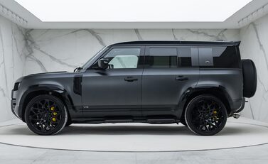 Land Rover Defender 110 V8 Carpathian Edition OVERFINCH 5