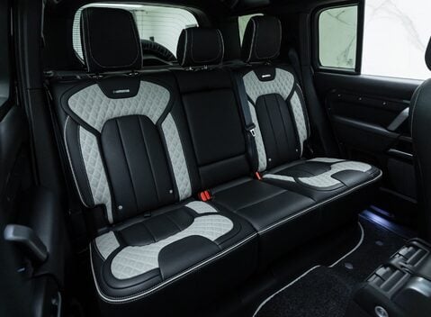 Land Rover Defender 110 V8 Carpathian Edition OVERFINCH 19