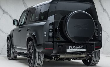 Land Rover Defender 110 V8 Carpathian Edition OVERFINCH 10