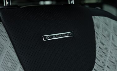 Land Rover Defender 110 V8 Carpathian Edition OVERFINCH 17