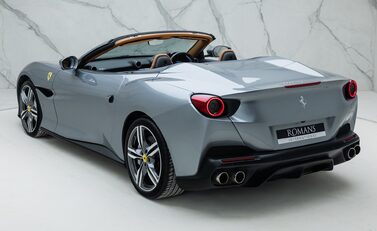 Ferrari Portofino 9