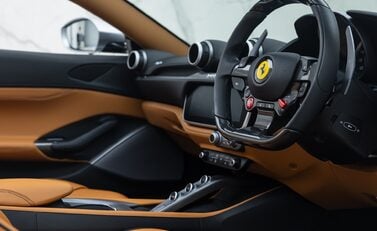 Ferrari Portofino 17